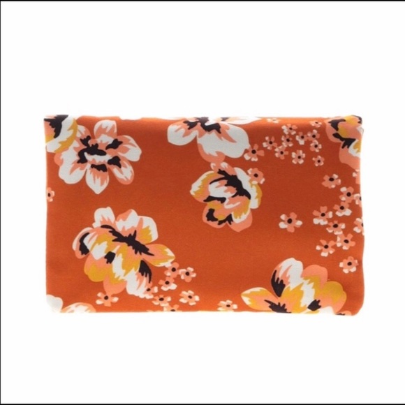 NWOT Rachel Pally reversible clutch with dust bag - Picture 4 of 10